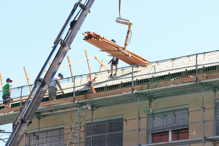 OBNOVA STREHE PARTIZANSKA 2A 01 FOTO LJUBO VUKELIČ